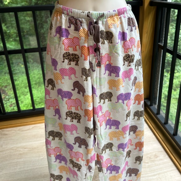 Colorful Elephants Pajama Set ~ M/L - Picture 11 of 16